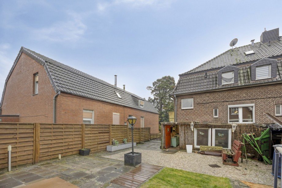 Gartenbereich Doppelhaush�lfte Goch