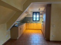 Bild (519a48f9f6e66daab800d44e05a86c52): Gro�z�gige 4-Zimmer-Obergeschosswohnung in ruhiger, l�ndlicher Lage