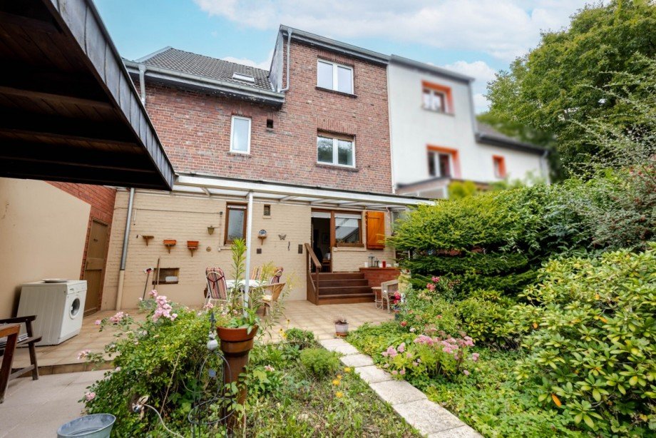 Aussicht vom Garten Doppelhaush�lfte M�nchengladbach