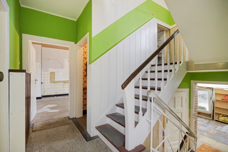 Treppenhaus Erdgeschoss Doppelhaush�lfte Goch