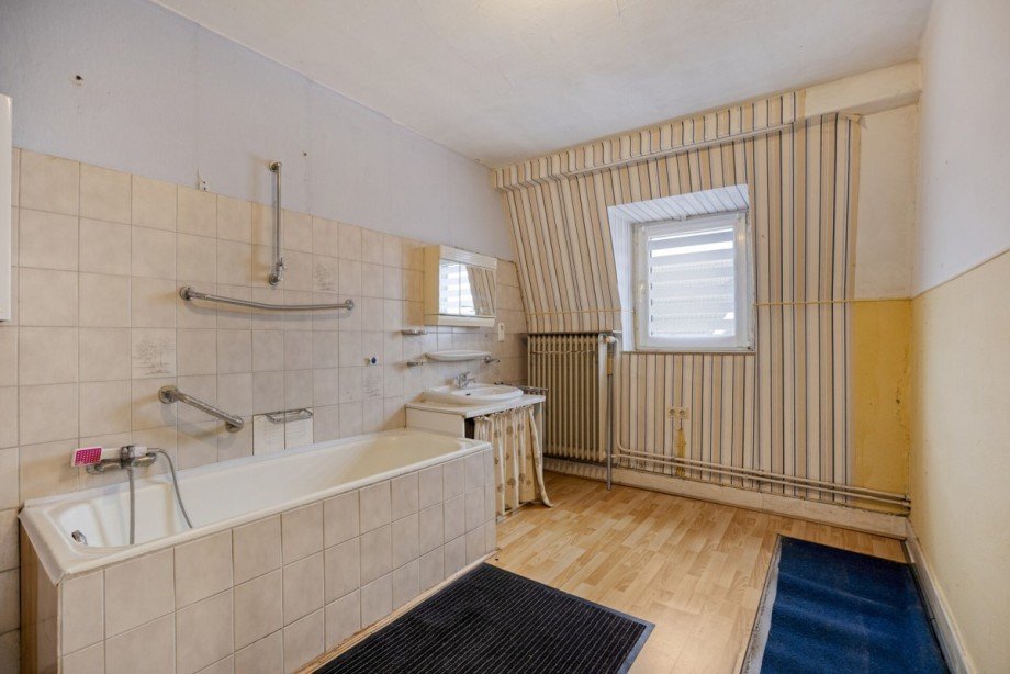 Badezimmer Doppelhaush�lfte Goch